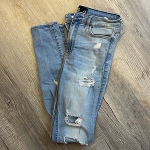 Hollister jeans